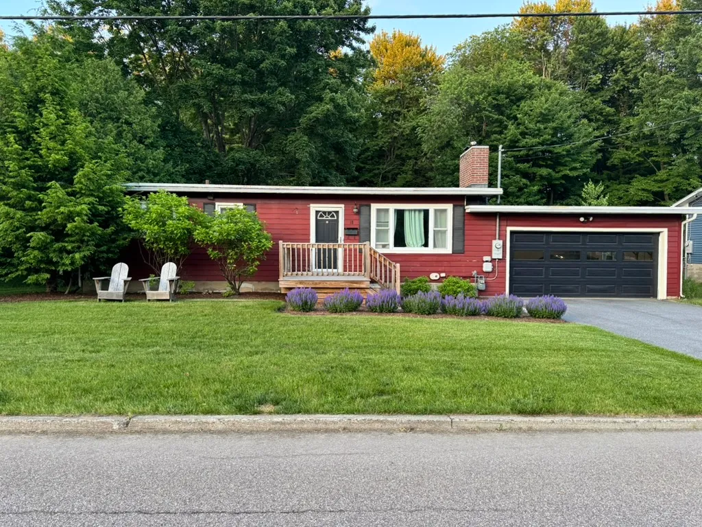 For Sale - Beautifully updated 3-bed, 1-bath ranch on a private lot in South Burlington, VT