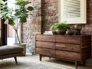 Cabinets & Chests