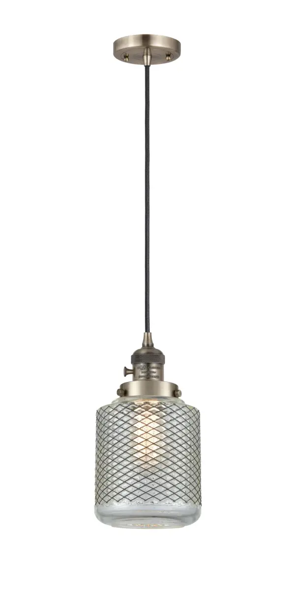 One of our largest and original collections, the Franklin Restoration is made up of a vast selection of heavy metal finishes and a large array of metal and glass shades that bring a touch of industrial into your home.