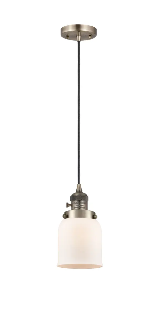One of our largest and original collections, the Franklin Restoration is made up of a vast selection of heavy metal finishes and a large array of metal and glass shades that bring a touch of industrial into your home.