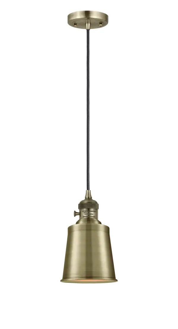 One of our largest and original collections, the Franklin Restoration is made up of a vast selection of heavy metal finishes and a large array of metal and glass shades that bring a touch of industrial into your home.