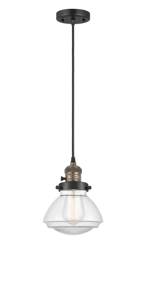 One of our largest and original collections, the Franklin Restoration is made up of a vast selection of heavy metal finishes and a large array of metal and glass shades that bring a touch of industrial into your home.