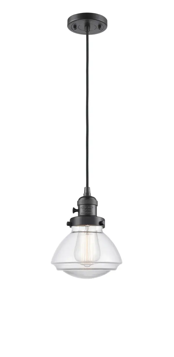 One of our largest and original collections, the Franklin Restoration is made up of a vast selection of heavy metal finishes and a large array of metal and glass shades that bring a touch of industrial into your home.