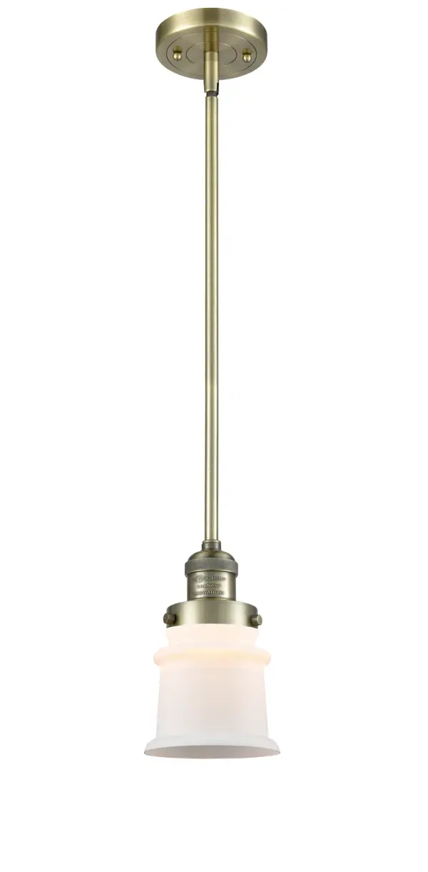 One of our largest and original collections, the Franklin Restoration is made up of a vast selection of heavy metal finishes and a large array of metal and glass shades that bring a touch of industrial into your home.