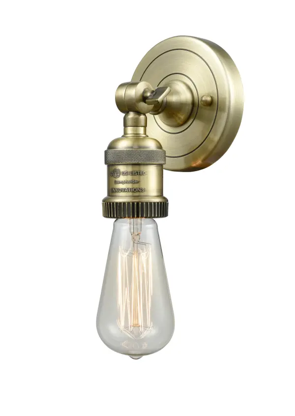 One of our largest and original collections, the Franklin Restoration is made up of a vast selection of heavy metal finishes and a large array of metal and glass shades that bring a touch of industrial into your home.