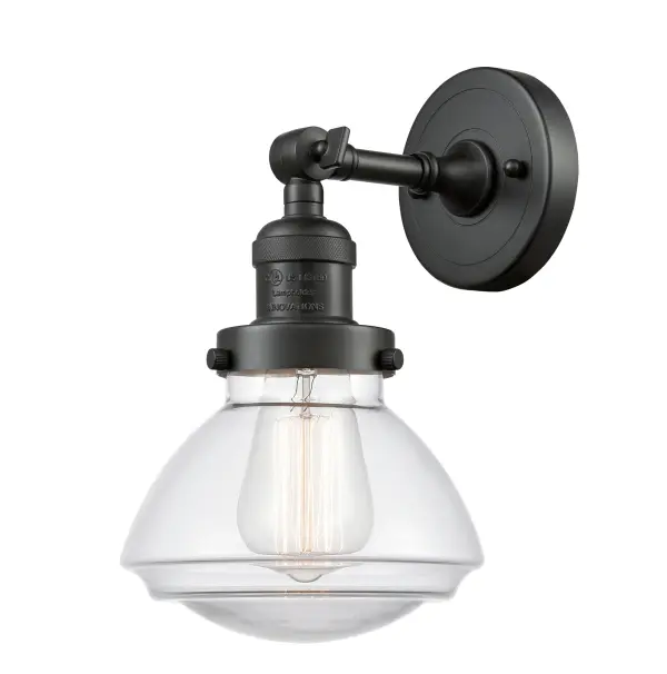 One of our largest and original collections, the Franklin Restoration is made up of a vast selection of heavy metal finishes and a large array of metal and glass shades that bring a touch of industrial into your home.