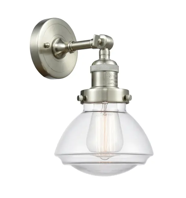 One of our largest and original collections, the Franklin Restoration is made up of a vast selection of heavy metal finishes and a large array of metal and glass shades that bring a touch of industrial into your home.