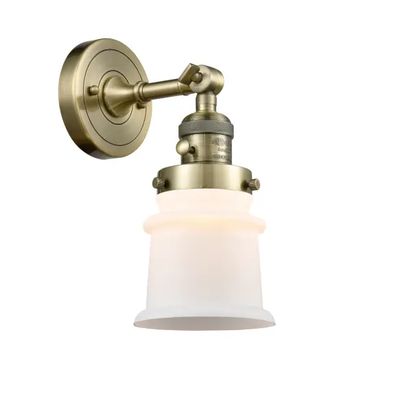 One of our largest and original collections, the Franklin Restoration is made up of a vast selection of heavy metal finishes and a large array of metal and glass shades that bring a touch of industrial into your home.