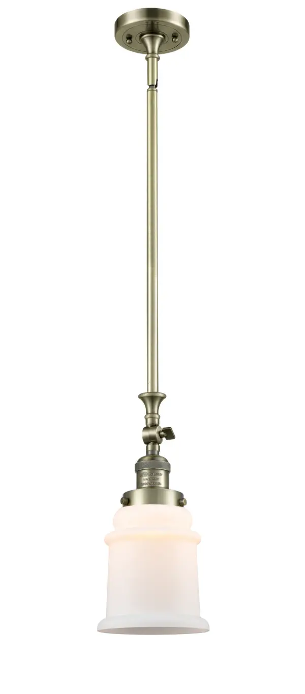 One of our largest and original collections, the Franklin Restoration is made up of a vast selection of heavy metal finishes and a large array of metal and glass shades that bring a touch of industrial into your home.