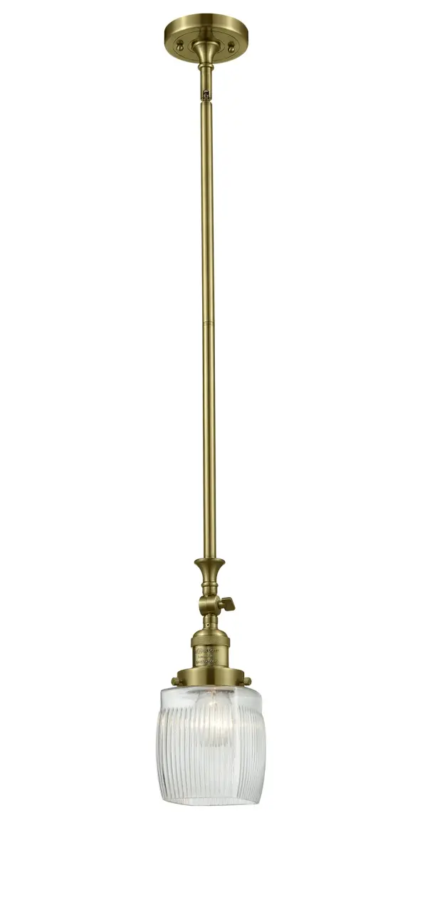 One of our largest and original collections, the Franklin Restoration is made up of a vast selection of heavy metal finishes and a large array of metal and glass shades that bring a touch of industrial into your home.