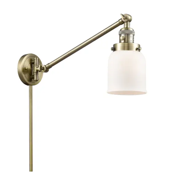 One of our largest and original collections, the Franklin Restoration is made up of a vast selection of heavy metal finishes and a large array of metal and glass shades that bring a touch of industrial into your home.