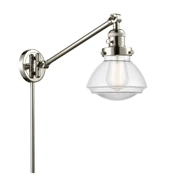 One of our largest and original collections, the Franklin Restoration is made up of a vast selection of heavy metal finishes and a large array of metal and glass shades that bring a touch of industrial into your home.