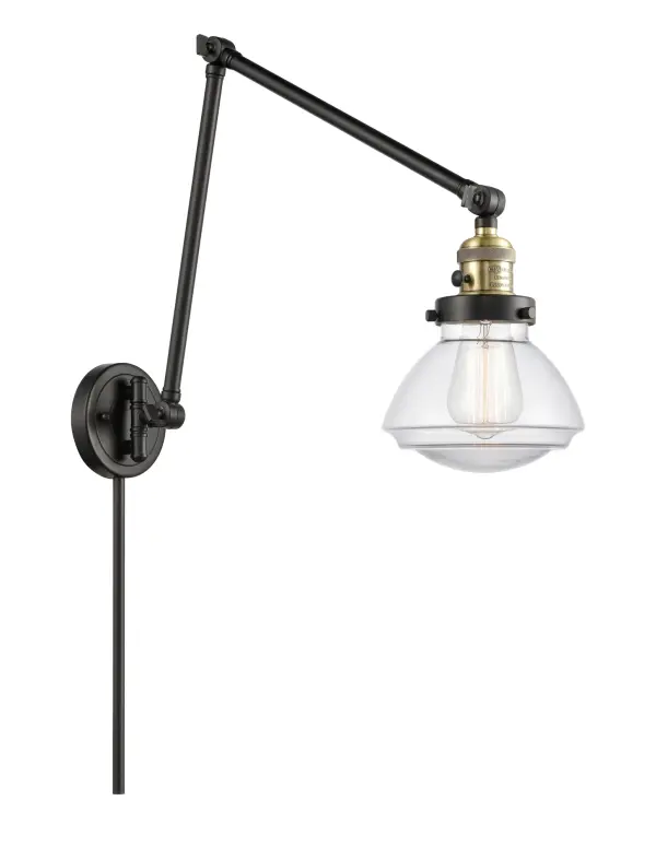 One of our largest and original collections, the Franklin Restoration is made up of a vast selection of heavy metal finishes and a large array of metal and glass shades that bring a touch of industrial into your home.
