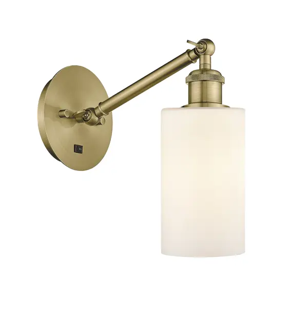 A truly dynamic fixture, the Ballston fits seamlessly amidst most décor styles. Its sleek design and vast offering of finishes and shade options makes the Ballston an easy choice for all homes.