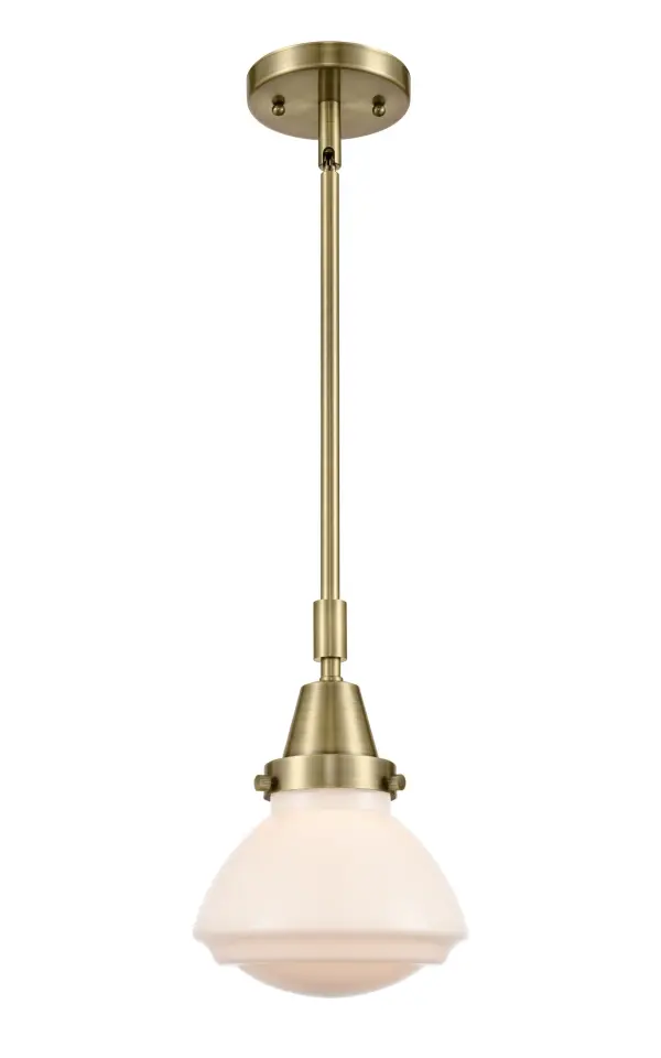 Caden reveals industrial inspiration with exposed fittings but takes a more modern approach in design. The clean lines and dramatic styling makes Caden a perfect fit for any design.