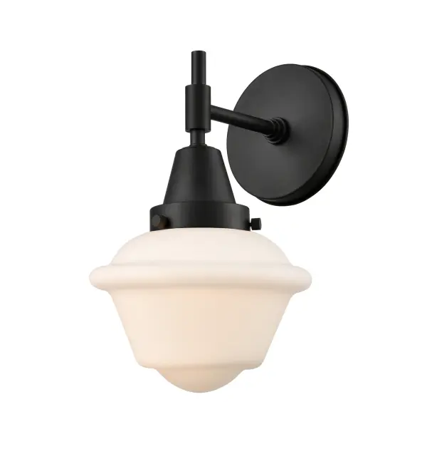 Caden reveals industrial inspiration with exposed fittings but takes a more modern approach in design. The clean lines and dramatic styling makes Caden a perfect fit for any design.