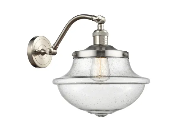 One of our largest and original collections, the Franklin Restoration is made up of a vast selection of heavy metal finishes and a large array of metal and glass shades that bring a touch of industrial into your home.