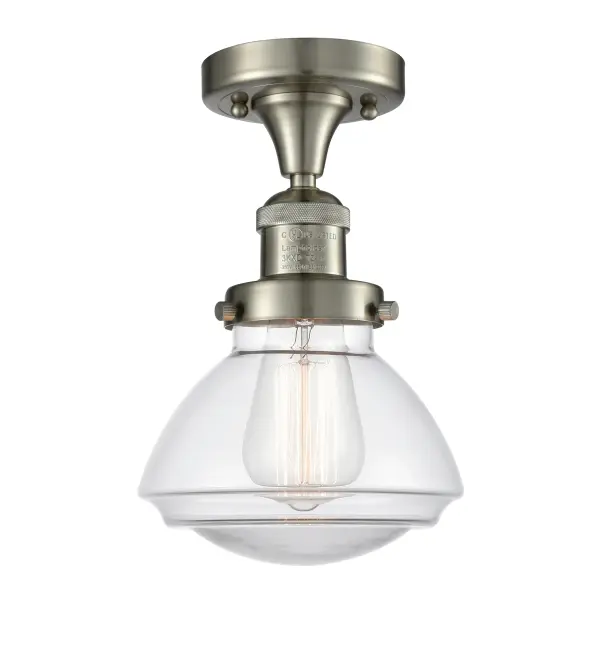 One of our largest and original collections, the Franklin Restoration is made up of a vast selection of heavy metal finishes and a large array of metal and glass shades that bring a touch of industrial into your home.
