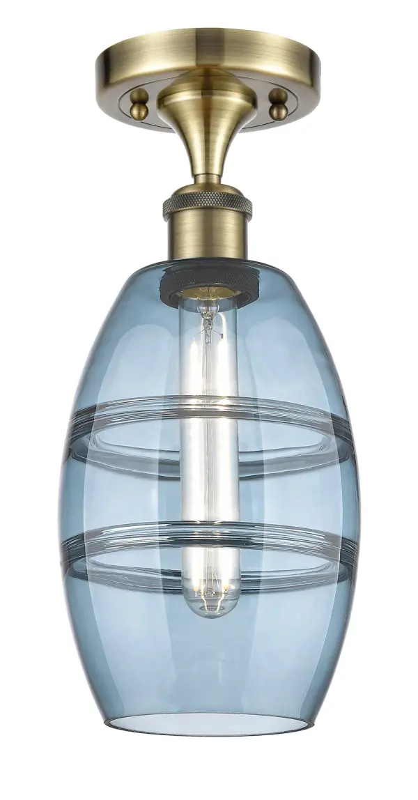 Innovation at its finest and a true game changer. Edison marries the best of our Franklin and Ballston collections to give you versatility of design and uncompromising construction. Edison fixtures are industrial-inspired that can be customized with glass or metal shades from both the Franklin and Ballston collections.