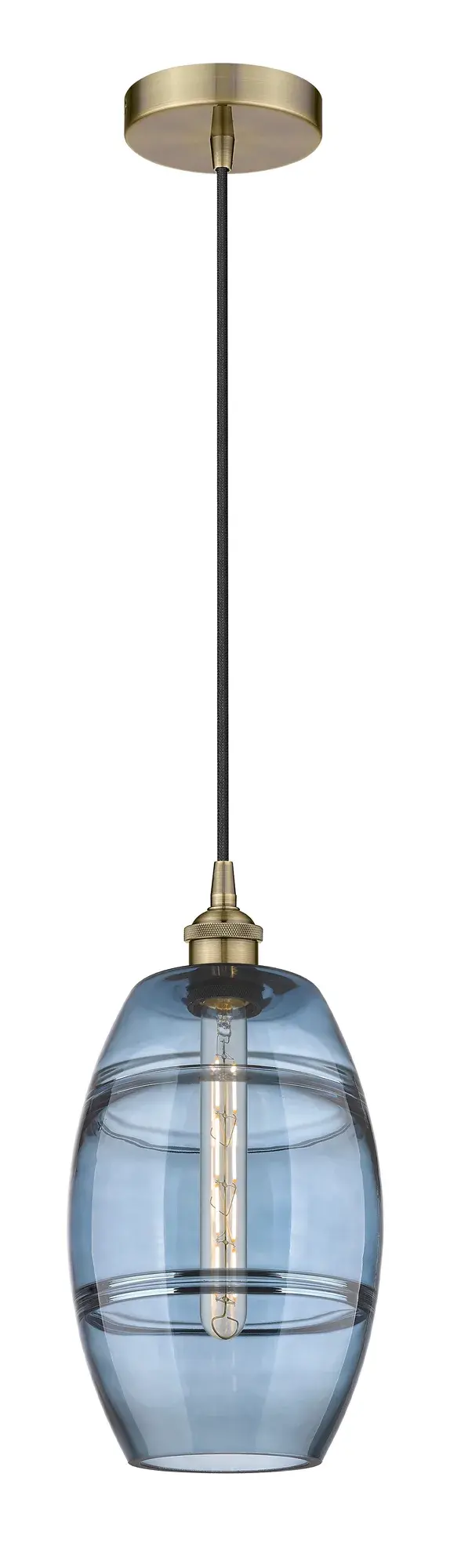 Innovation at its finest and a true game changer. Edison marries the best of our Franklin and Ballston collections to give you versatility of design and uncompromising construction. Edison fixtures are industrial-inspired that can be customized with glass or metal shades from both the Franklin and Ballston collections.