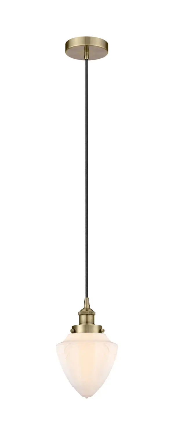 One of our largest and original collections, the Franklin Restoration is made up of a vast selection of heavy metal finishes and a large array of metal and glass shades that bring a touch of industrial into your home.