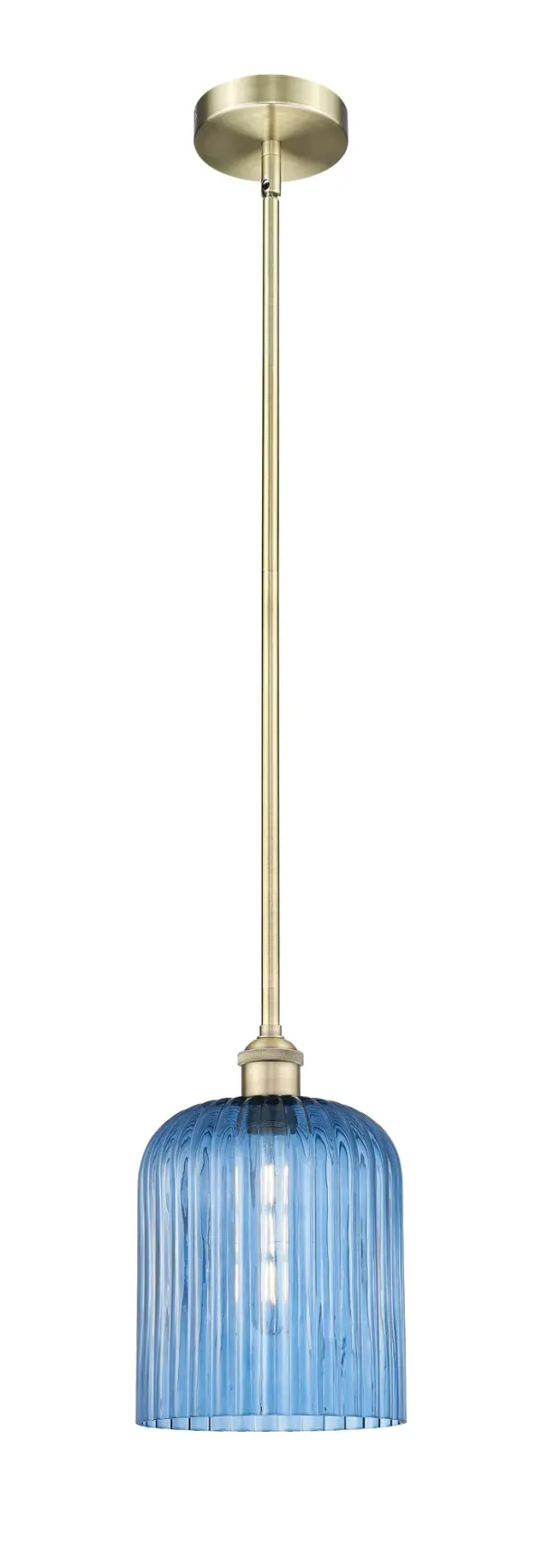 Innovation at its finest and a true game changer. Edison marries the best of our Franklin and Ballston collections to give you versatility of design and uncompromising construction. Edison fixtures are industrial-inspired that can be customized with glass or metal shades from both the Franklin and Ballston collections.