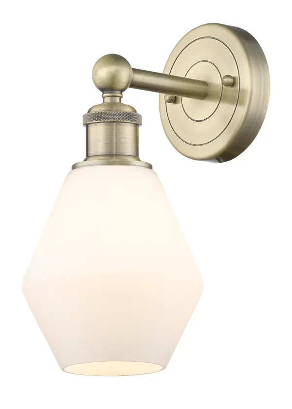 Innovation at its finest and a true game changer. Edison marries the best of our Franklin and Ballston collections to give you versatility of design and uncompromising construction.  Edison fixtures are industrial-inspired that can be customized with glass or metal shades from both the Franklin and Ballston collections.