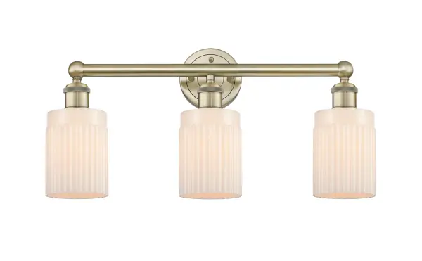 Innovation at its finest and a true game changer. Edison marries the best of our Franklin and Ballston collections to give you versatility of design and uncompromising construction.  Edison fixtures are industrial-inspired that can be customized with glass or metal shades from both the Franklin and Ballston collections.