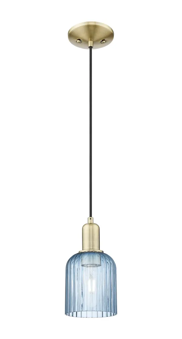 A truly dynamic fixture, the Arcadia fits seamlessly amidst most décor styles. Its sleek design and vast offering of finishes and shade options makes the Arcadia an easy choice for all homes.