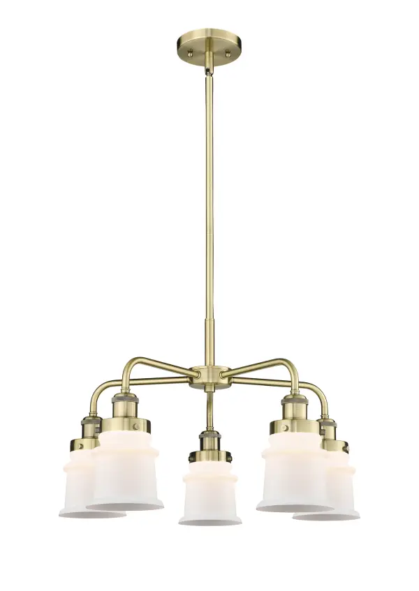 One of our largest and original collections, the Franklin Restoration is made up of a vast selection of heavy metal finishes and a large array of metal and glass shades that bring a touch of industrial into your home.