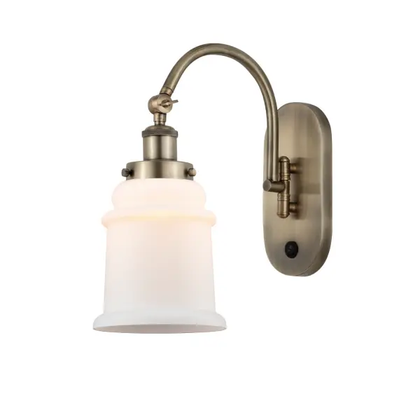 One of our largest and original collections, the Franklin Restoration is made up of a vast selection of heavy metal finishes and a large array of metal and glass shades that bring a touch of industrial into your home.