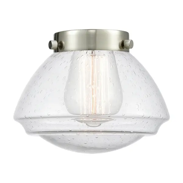 One of our largest and original collections, the Franklin Restoration is made up of a vast selection of heavy metal finishes and a large array of metal and glass shades that bring a touch of industrial into your home.