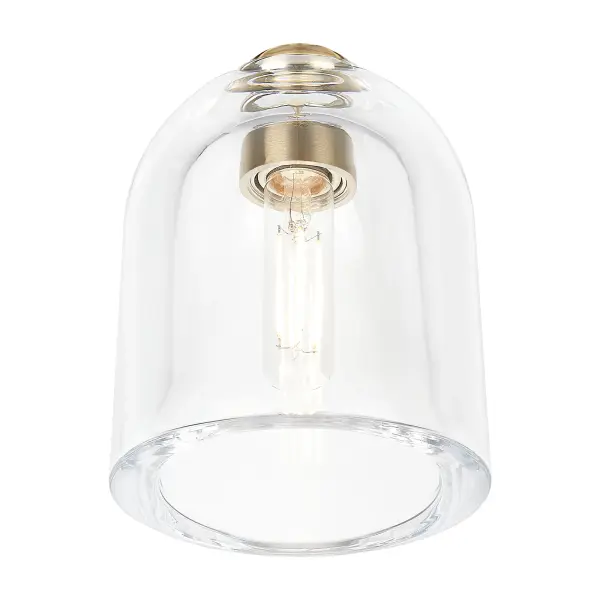 Showcasing refined design and artisanal craftsmanship, the Hudson pendants celebrate quality and style with extra-thick glass. Each piece reflects an enduring elegance, blending traditional techniques with modern aesthetics.