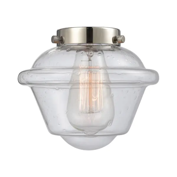 One of our largest and original collections, the Franklin Restoration is made up of a vast selection of heavy metal finishes and a large array of metal and glass shades that bring a touch of industrial into your home.