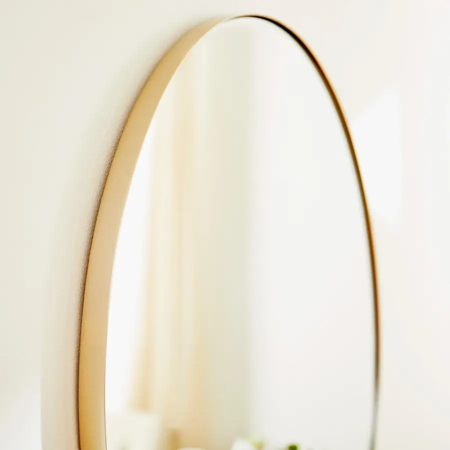 30" Round Mirror in Silver - Image 3