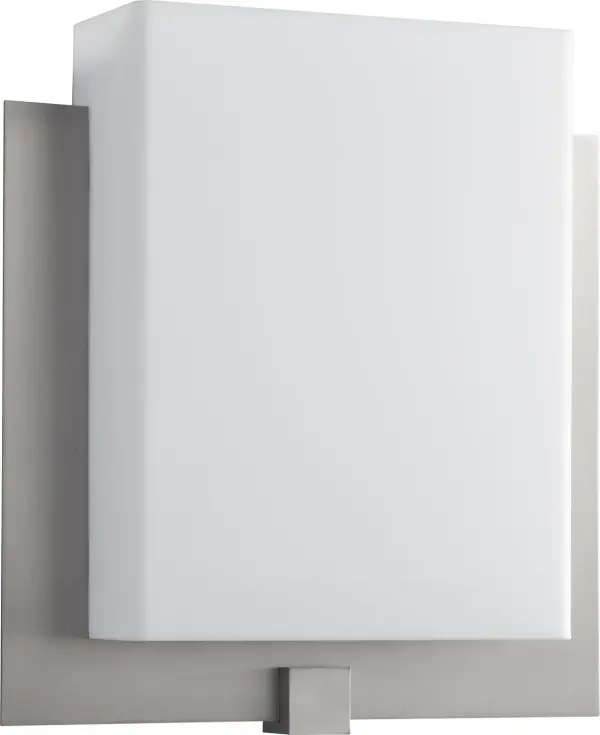 The Pathways LED sconce delivers bright, warm illumination in a sleek satin nickel finish. Its integrated LED technology provides excellent energy efficiency and longevity, while the matte white diffuser ensures even, glare-free light distribution.