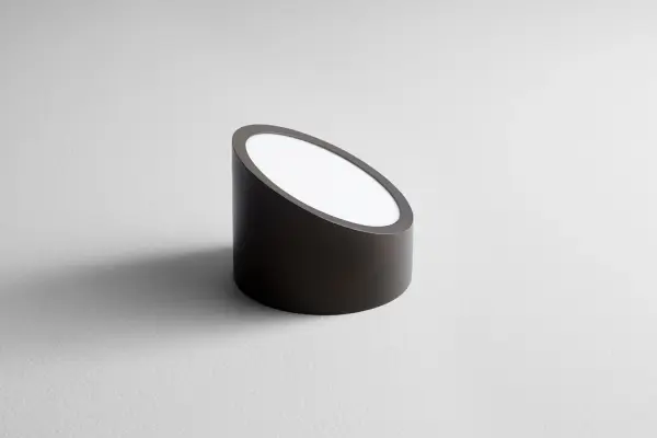 The Zeepers LED sconce delivers 950 lumens of warm 3000K light in a compact 4.75-inch square profile. Its integrated LED technology and high CRI of 90 ensure excellent color rendering while consuming just 8.2 watts.