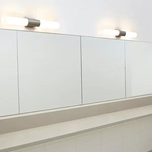Magneta LED Vanity Light in Satin Nickel - Image 3