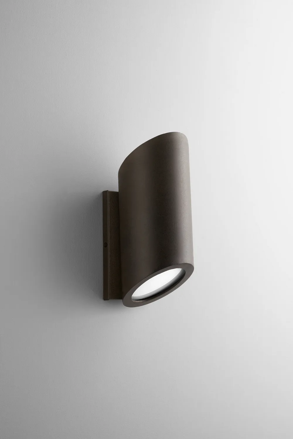 Realm LED Outdoor Lantern in Oiled Bronze