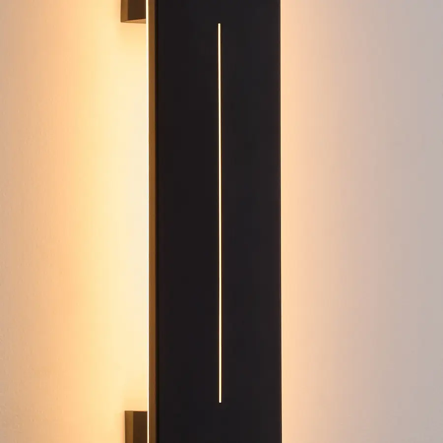 Torre LED Wall Sconce in Black - Image 4