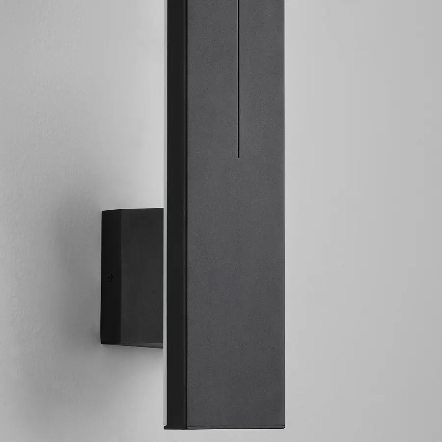 Torre LED Wall Sconce in Black - Image 4