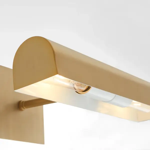 15" Picture Light in Aged Brass - Image 3