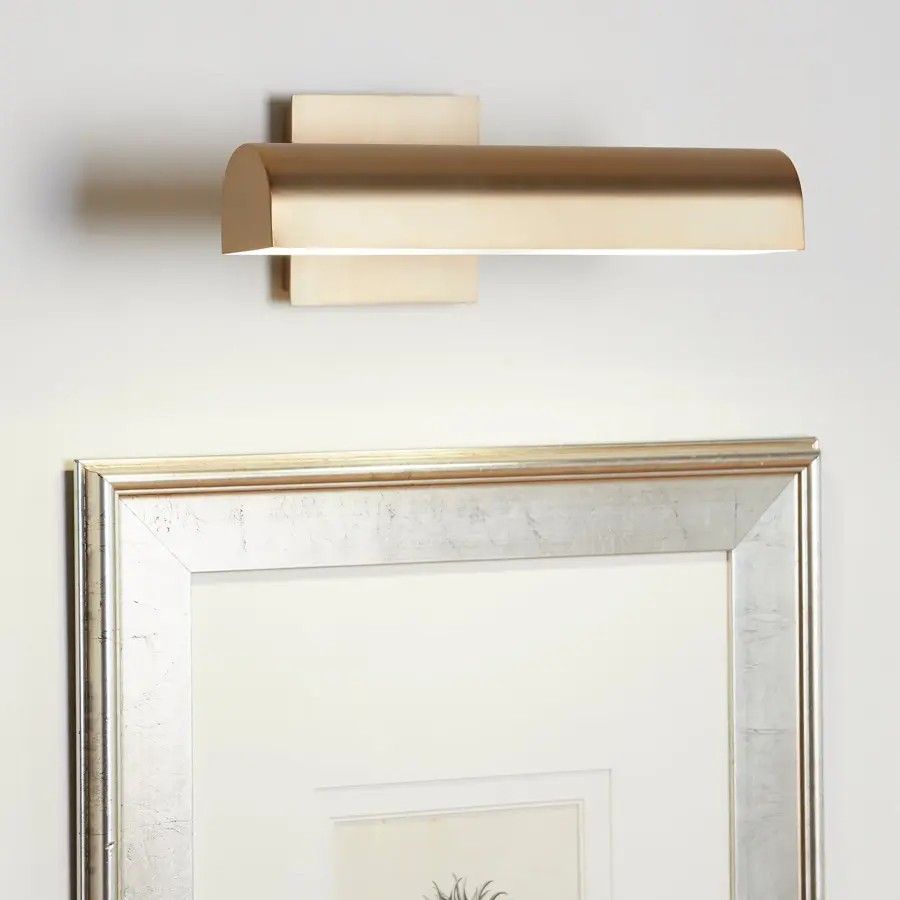 15" Picture Light in Aged Brass - Image 7