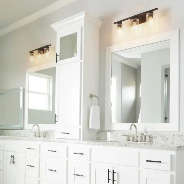 Ladin 3-Light Vanity in Black - Image 4