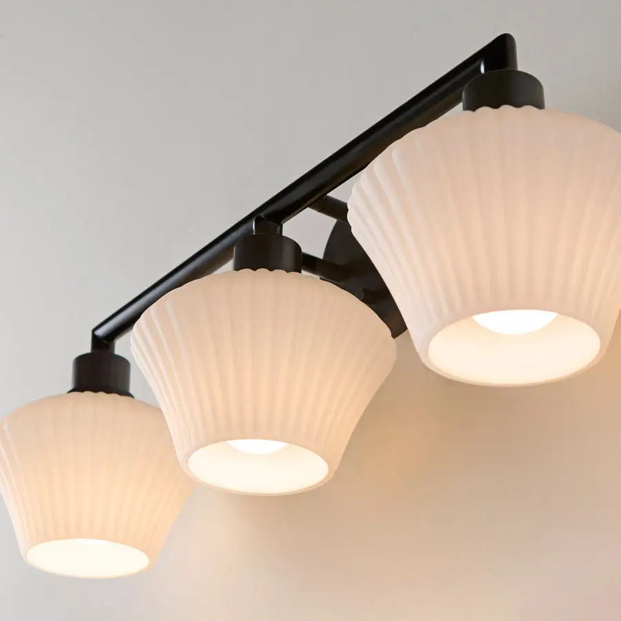 Sleek Contemporary Vanity Light with Versatile Design Appeal - Image 6