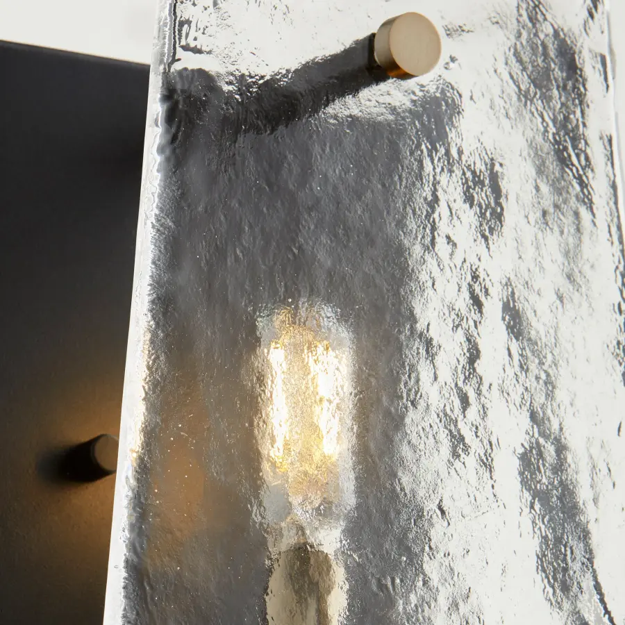 Tioga 1-Light Transitional Wall Sconce in Black and Aged Brass - Image 3