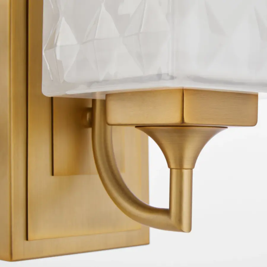 Diamonte 1-Light Wall Sconce in Brushed Brass - Image 3