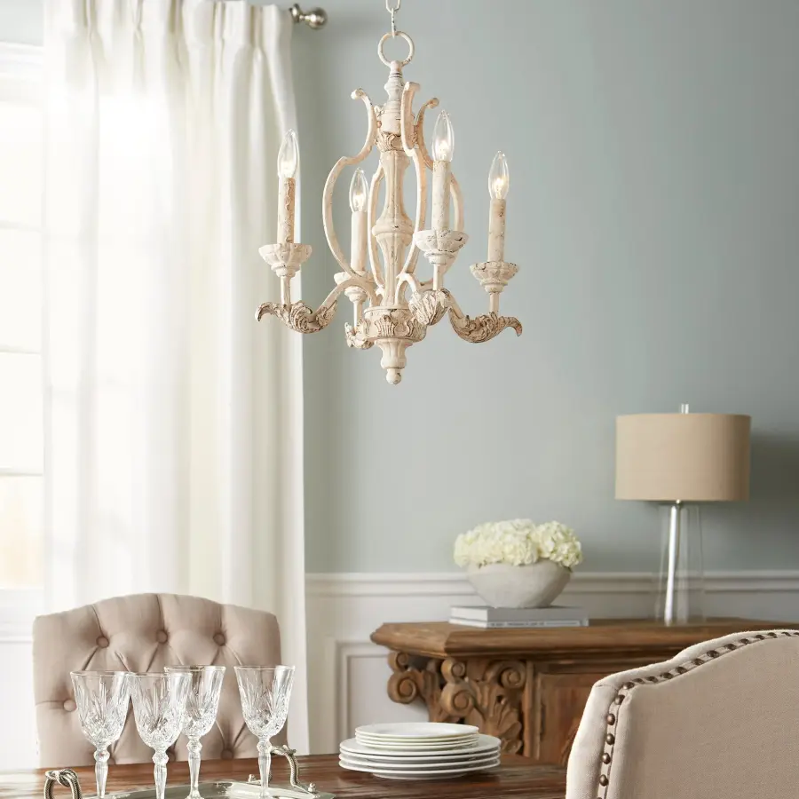 Elegant Traditional Chandelier with Antique-Luxury Styling - Image 2
