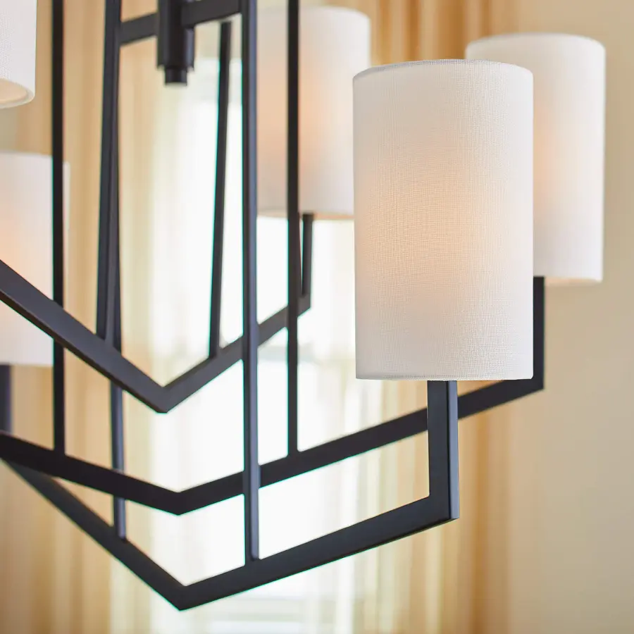 Bold Transitional Design with Distinctive Arrow Motif - Image 6