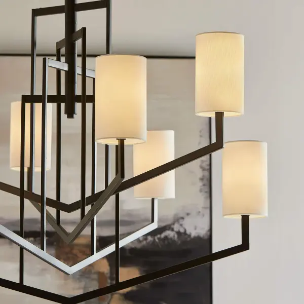 Bold Transitional Design with Distinctive Arrow Motif - Image 6